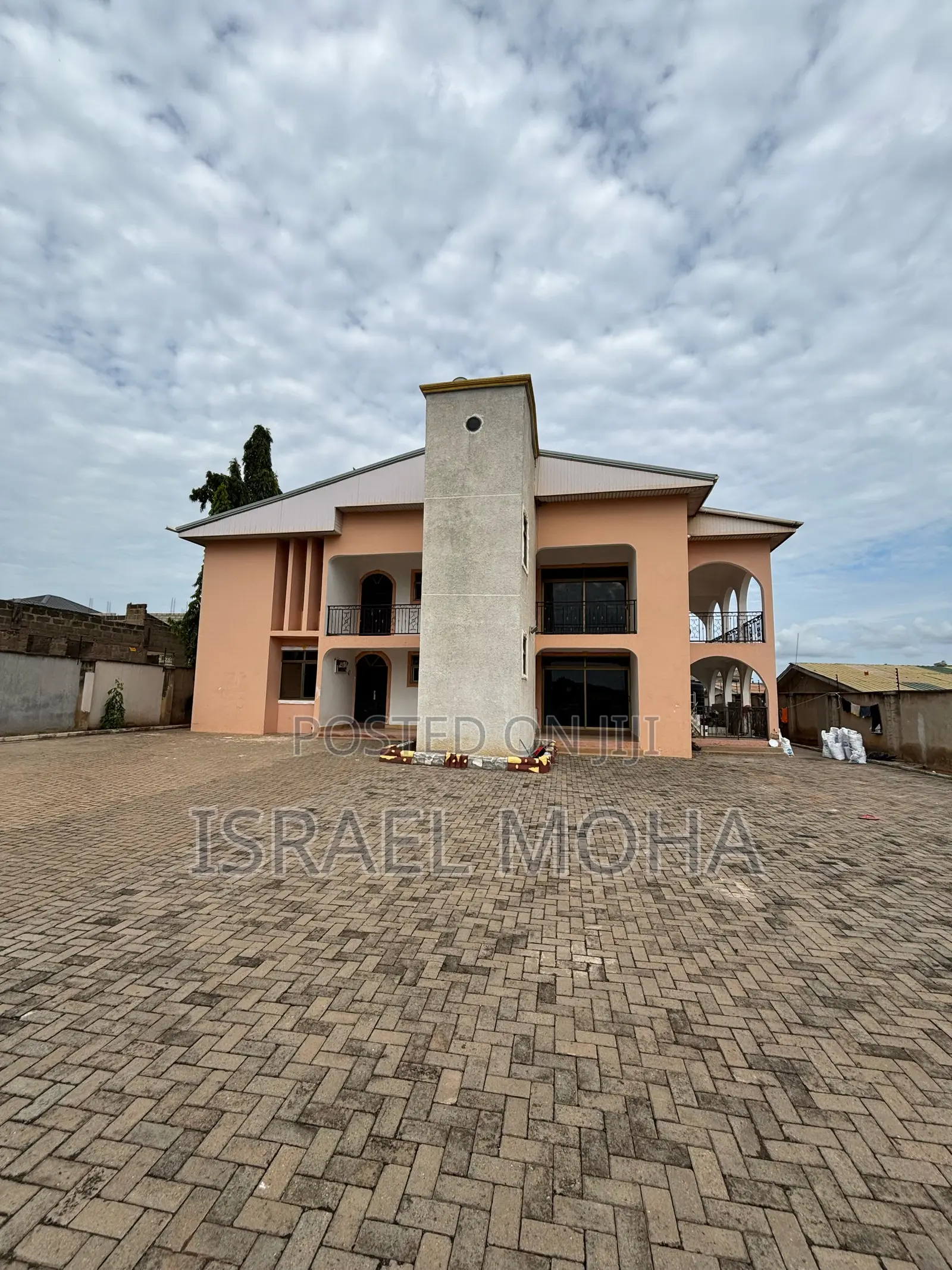 4bdrm Apartment in Adenta Ashiyie for rent in Adenta