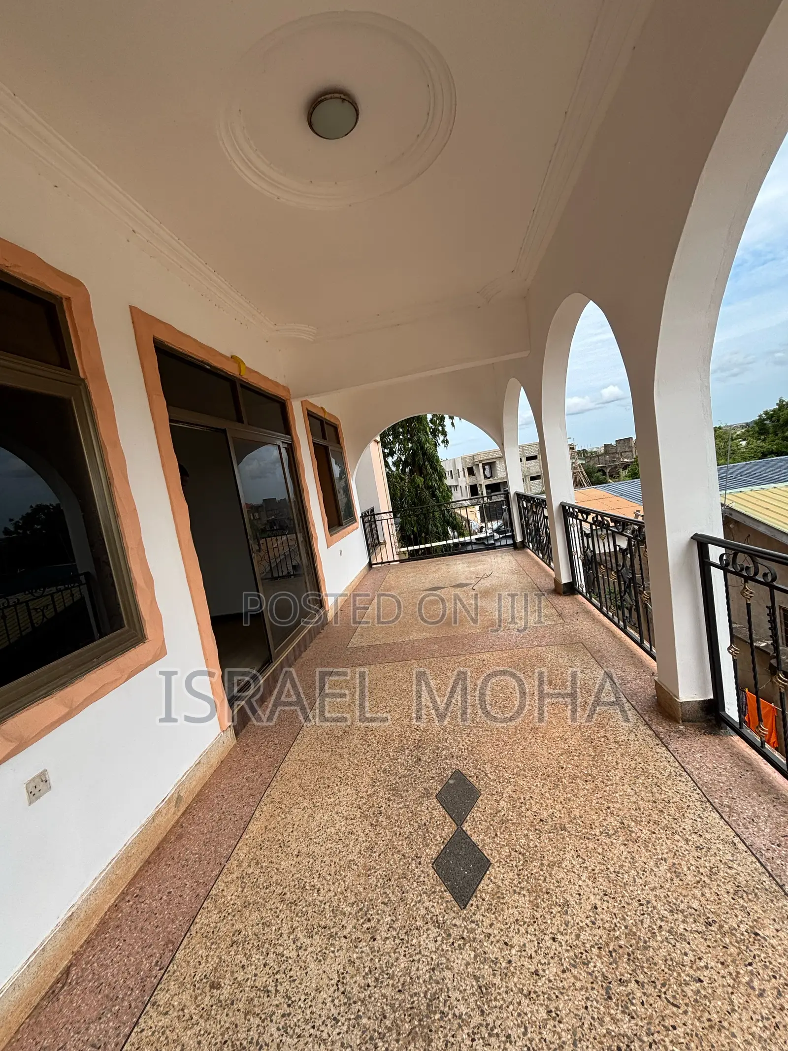 4bdrm Apartment in Adenta Ashiyie for rent in Adenta