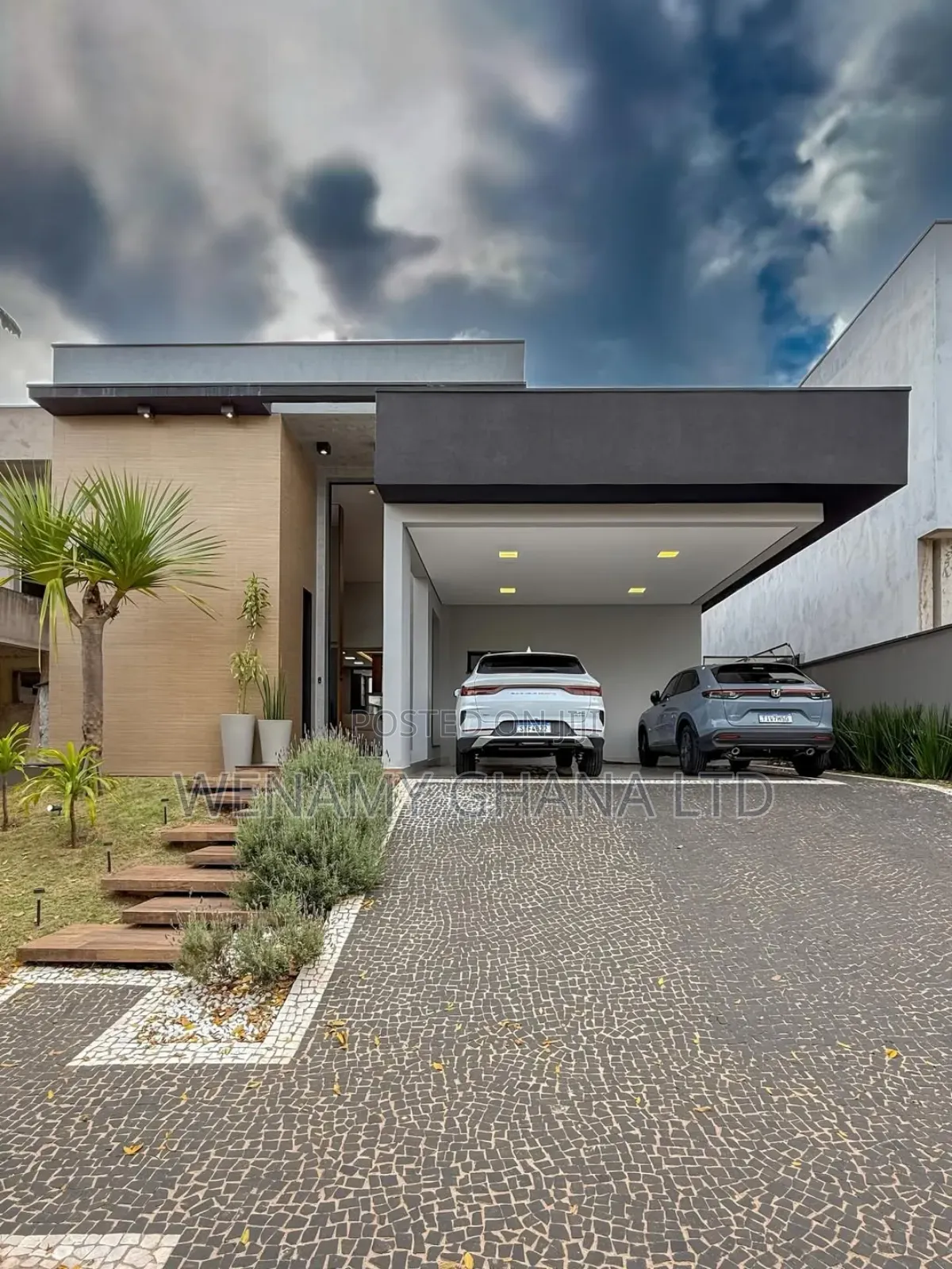 3bdrm House in Accra for sale in Accra Metropolitan