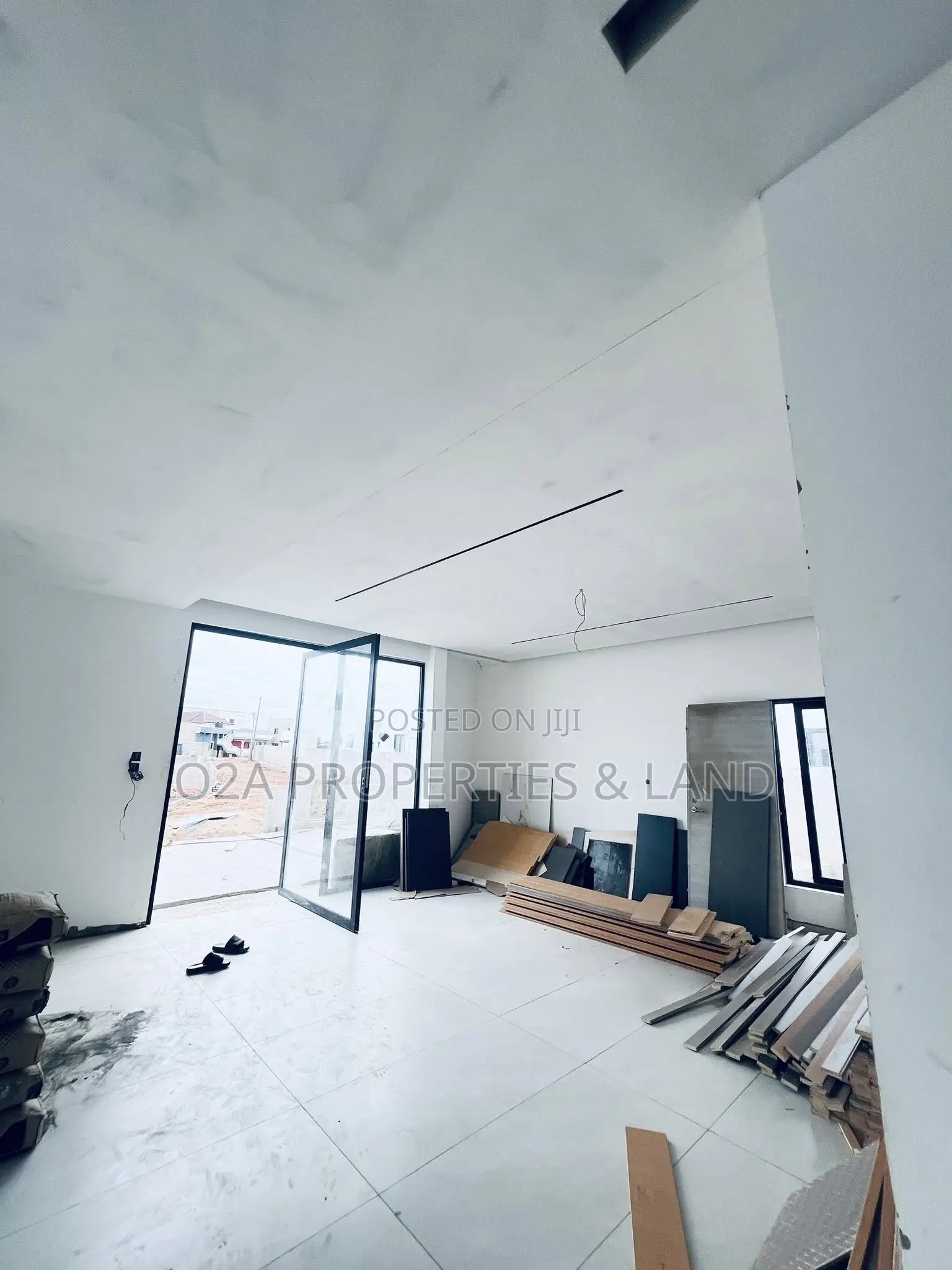 3bdrm House in Ashaley Botwe, Lake Side Estate for sale in Lake Side Estate