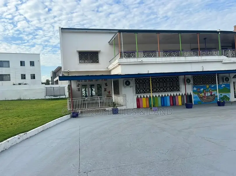 9bdrm House in Airport Residential for rent in Airport Residential Area