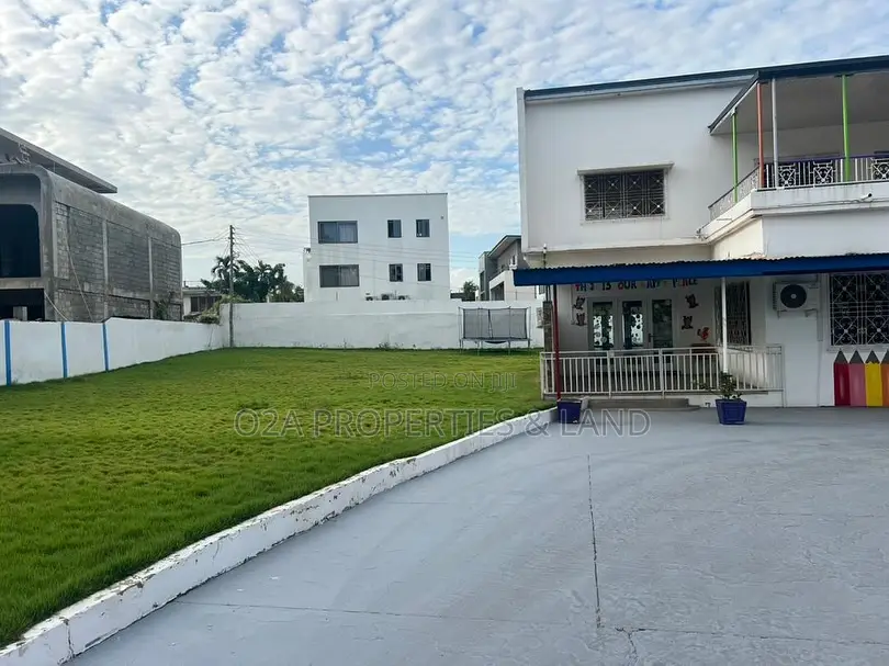 9bdrm House in Airport Residential for rent in Airport Residential Area
