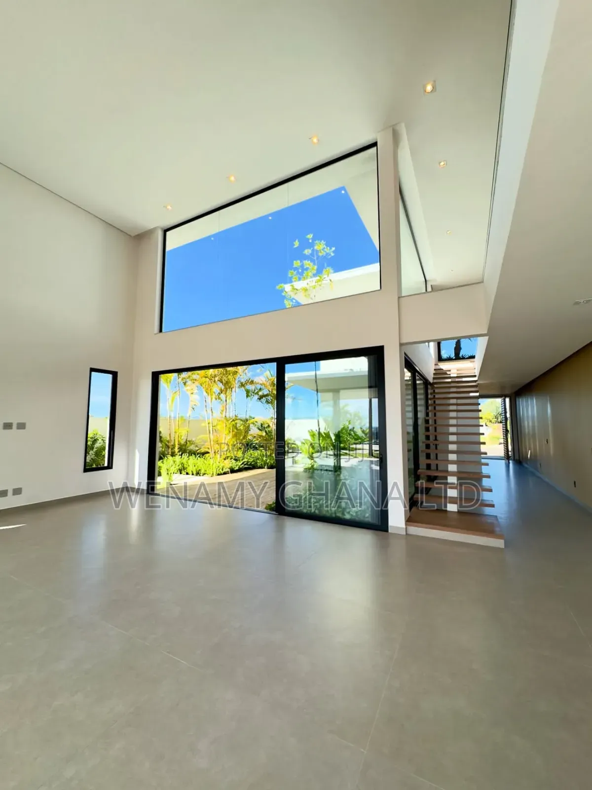 4bdrm House in Accra for sale in Accra Metropolitan