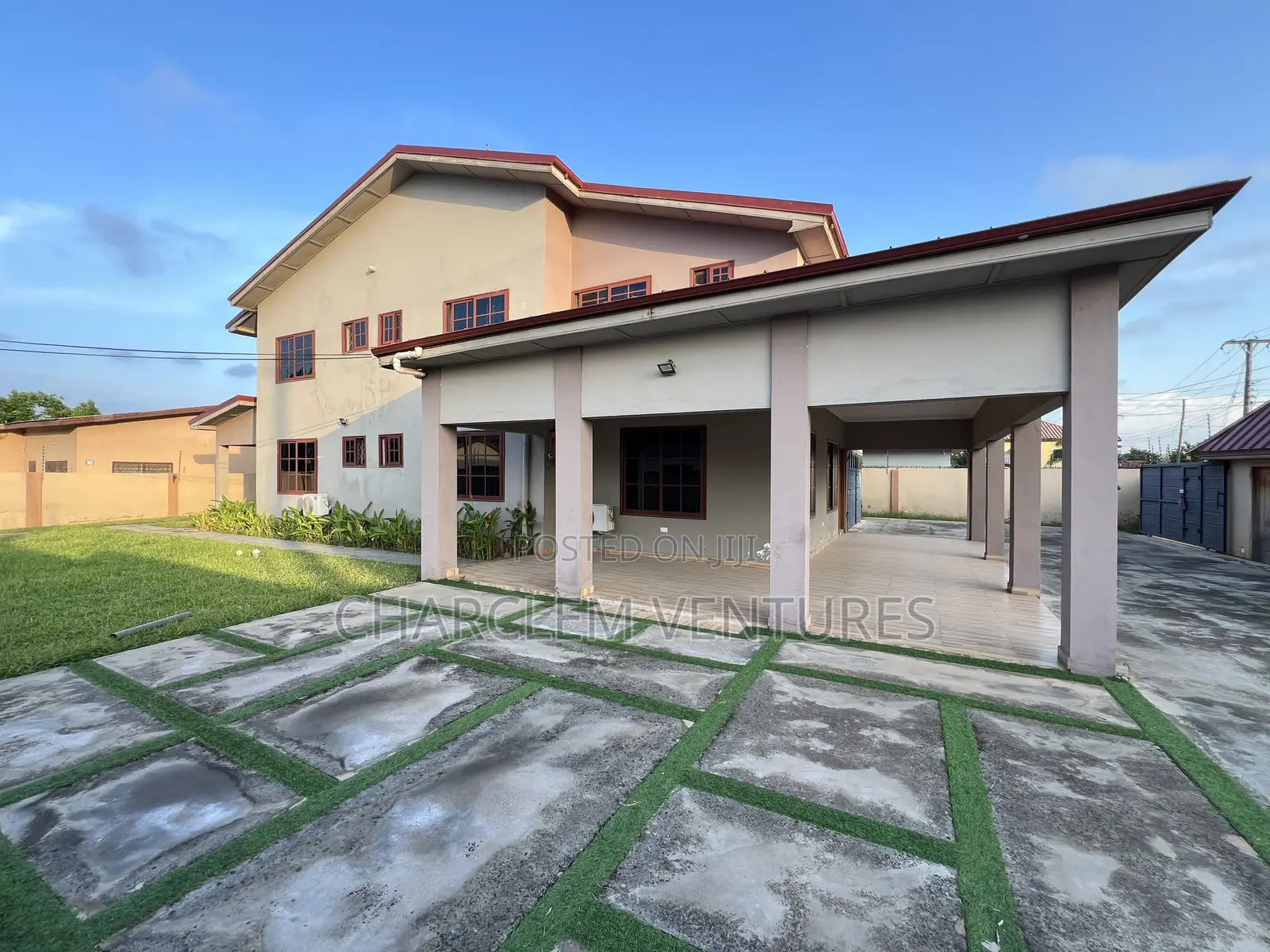 5bdrm House in Charclem Ventures, Ashomang Estate for sale in Ashomang Estate