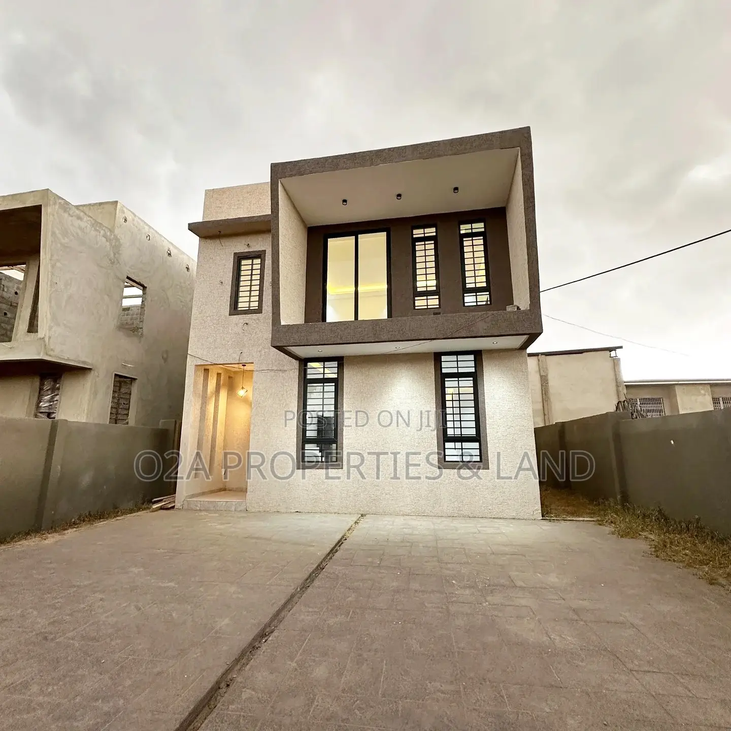 3bdrm House in East Legon Hills, Bawaleshie for sale in Bawaleshie