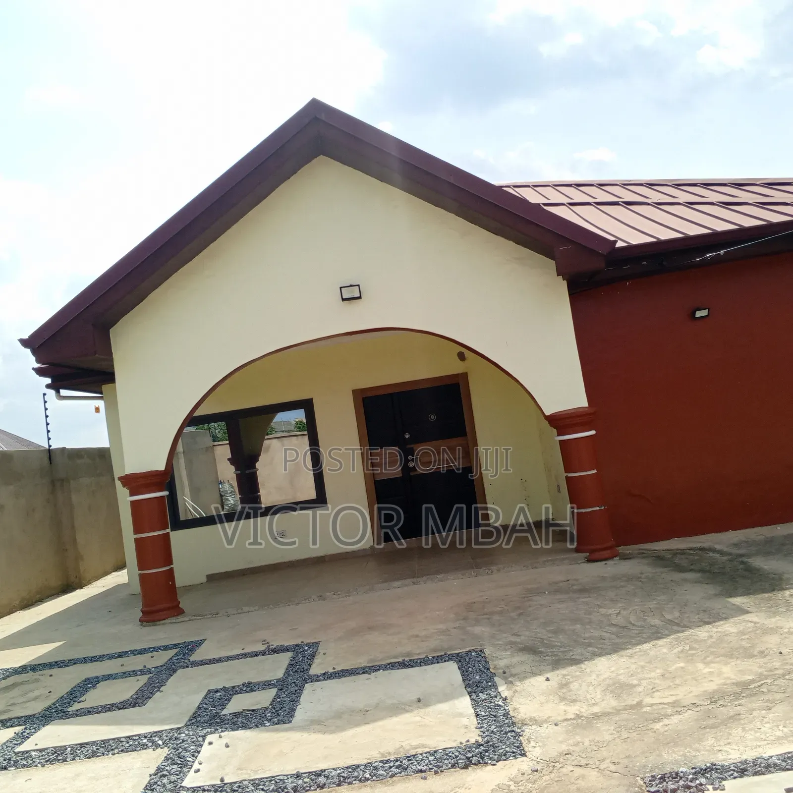 3bdrm Bungalow in Community 25 Tema for rent in Community 25