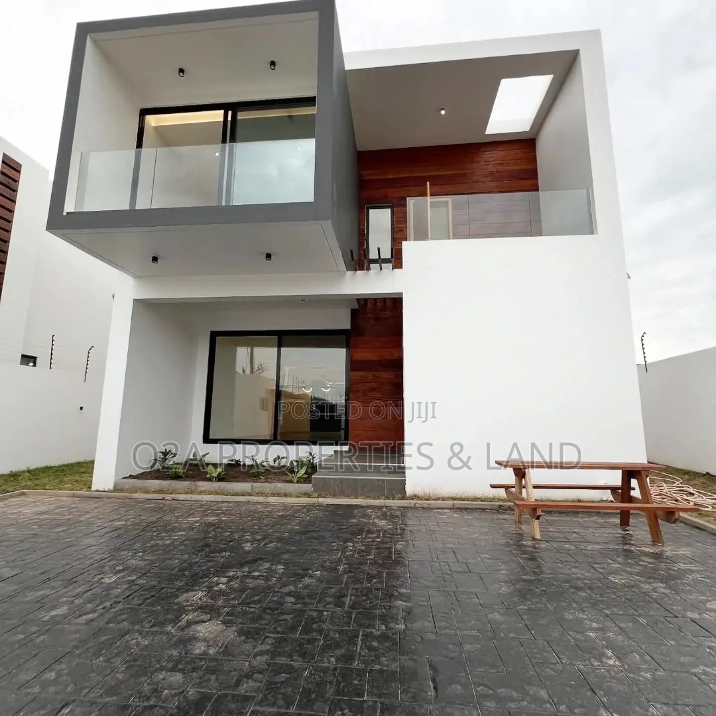 4bdrm House in East Legon Hills, Bawaleshie for sale in Bawaleshie