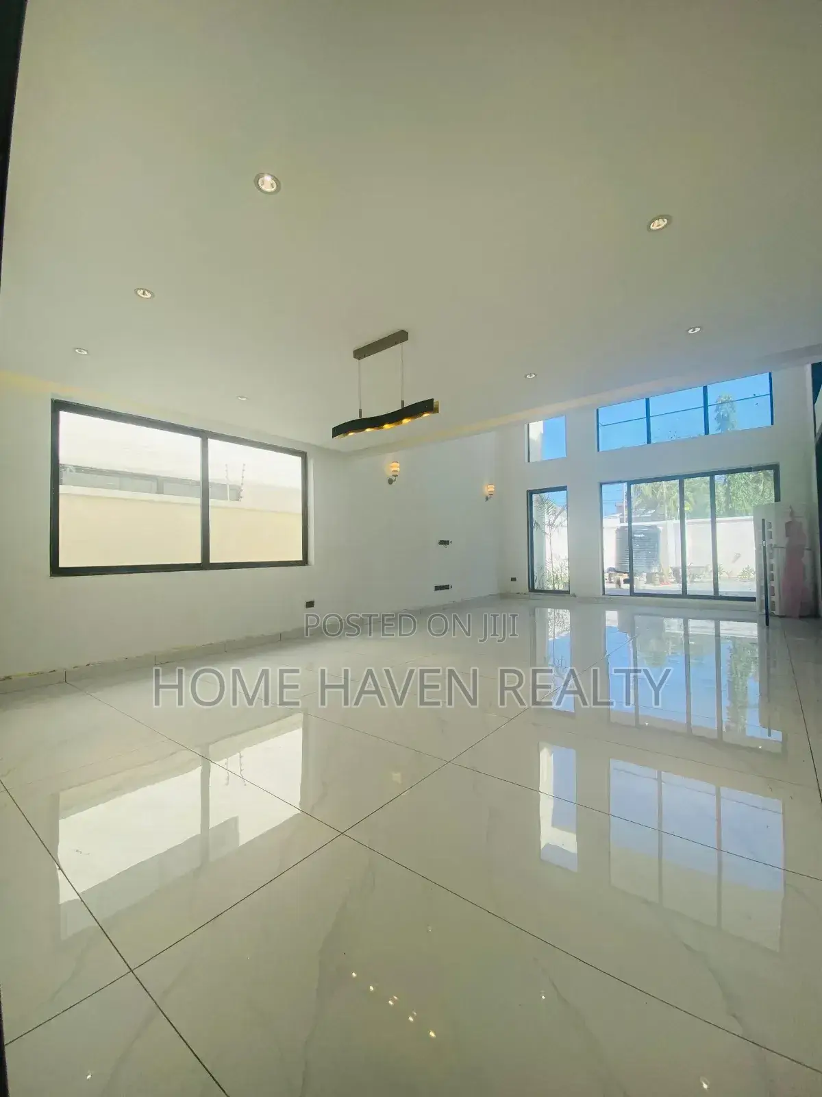 4bdrm House in Cantonment, Cantonments for rent in Cantonments