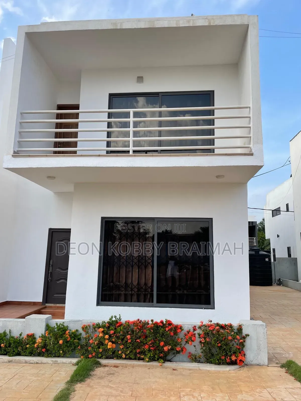 Furnished 2bdrm Duplex in Right Properties, Adenta for sale in Adenta