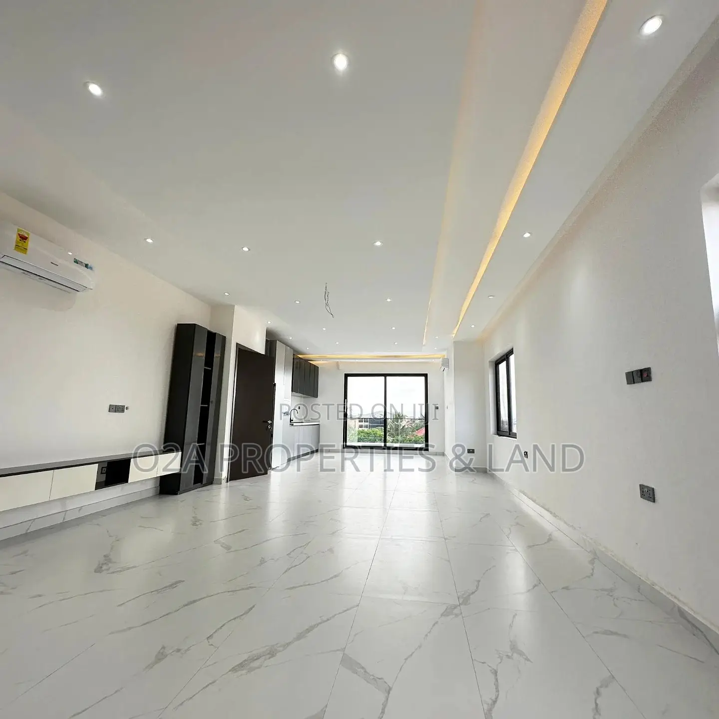 4bdrm House in Ashaley Botwe School for sale in School Junction