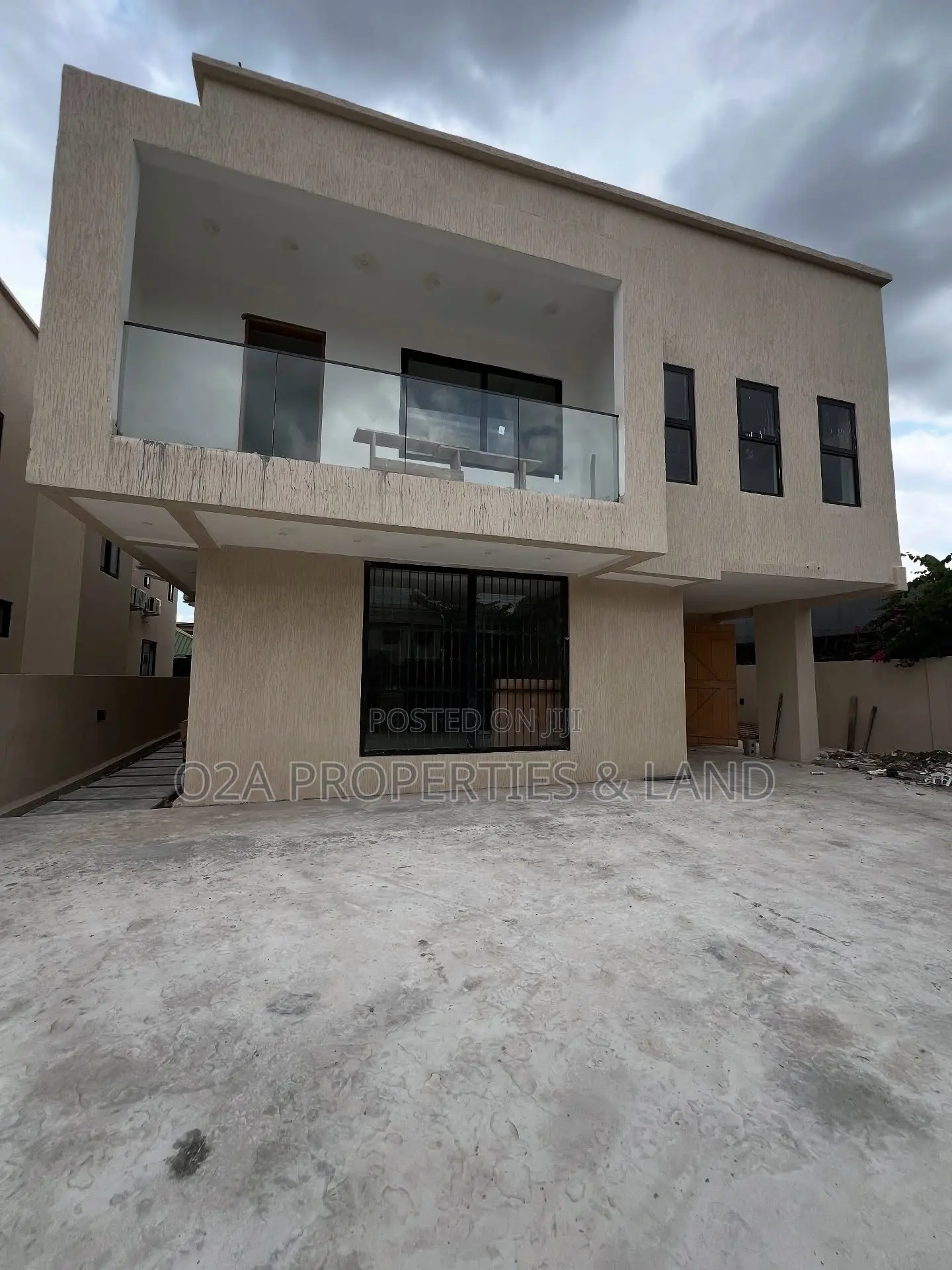 5bdrm House in Dzorwulu for rent in Dzorwulu