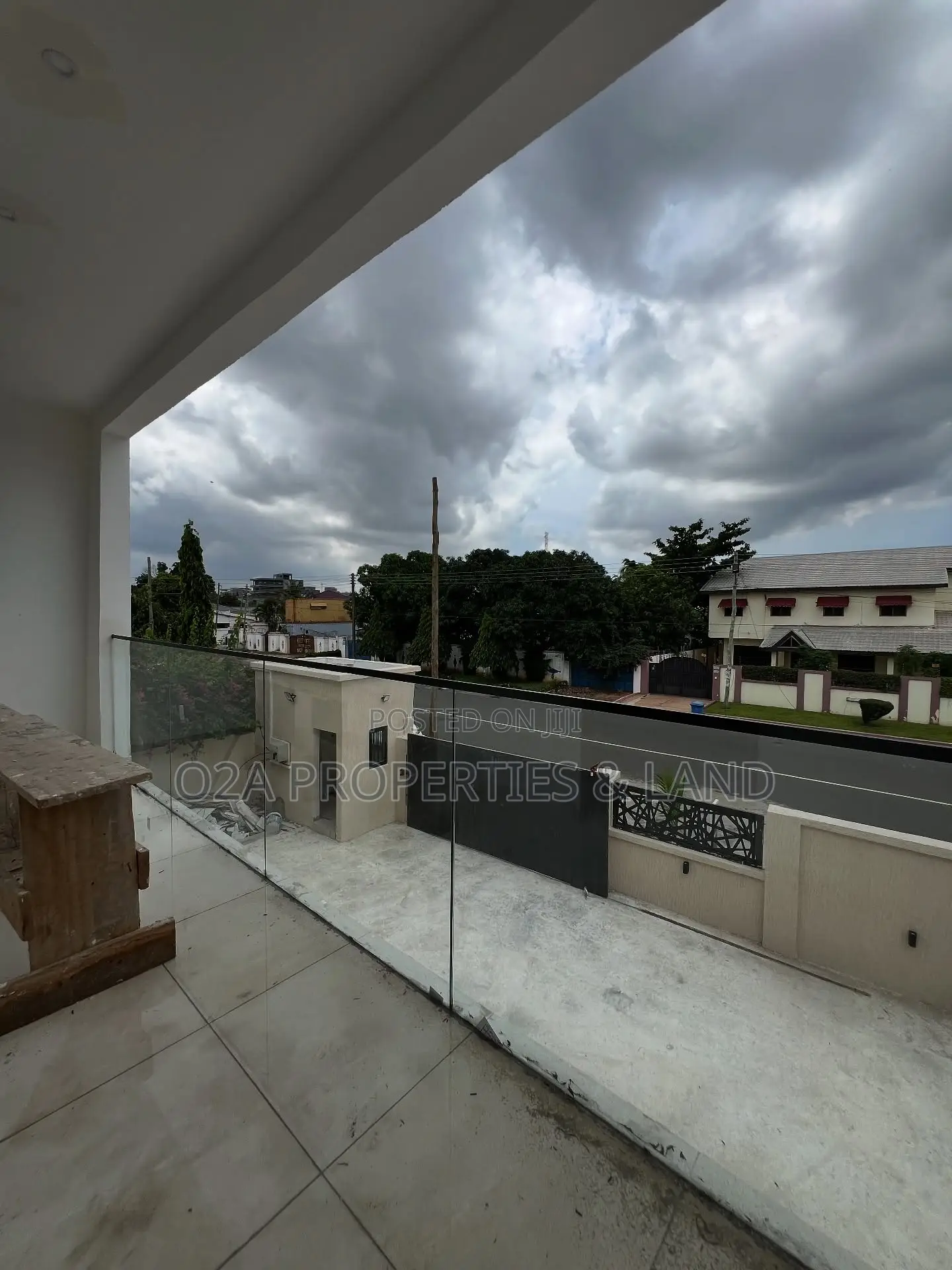 5bdrm House in Dzorwulu for rent in Dzorwulu