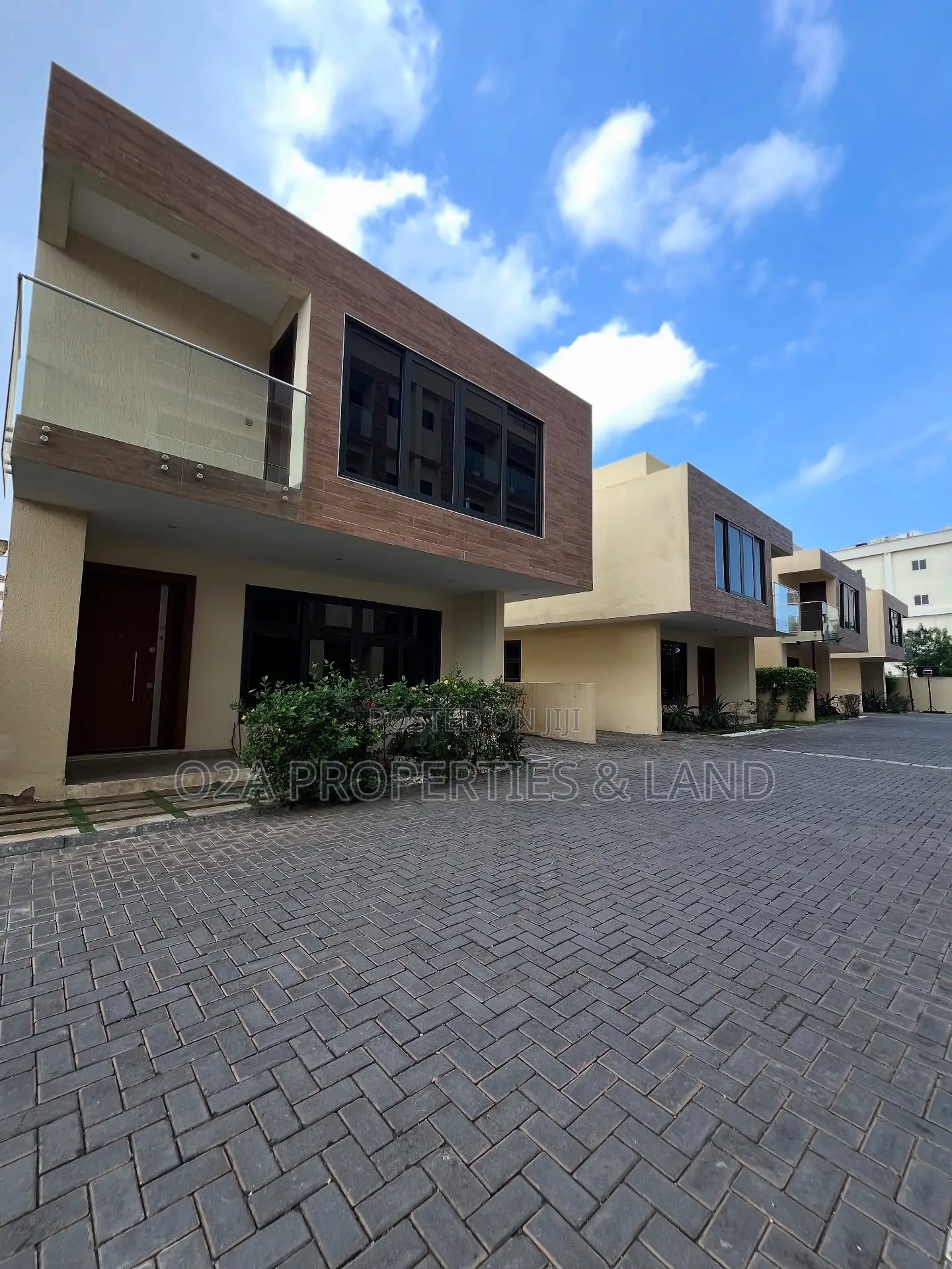 3bdrm Townhouse / Terrace in East Legon, Bawaleshie for rent in Bawaleshie