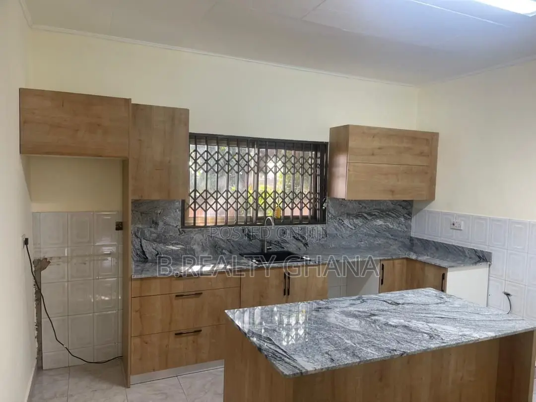 3bdrm House in Regimaneul Grey, Spintex for rent in Spintex