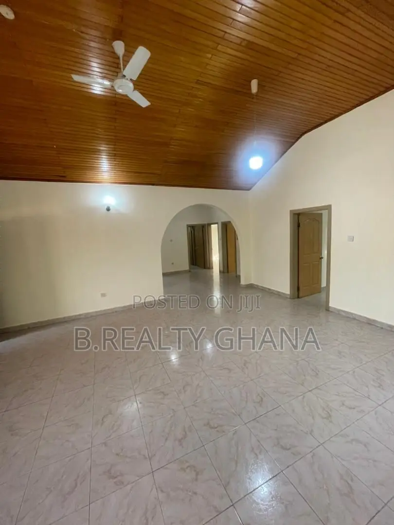 3bdrm House in Regimaneul Grey, Spintex for rent in Spintex