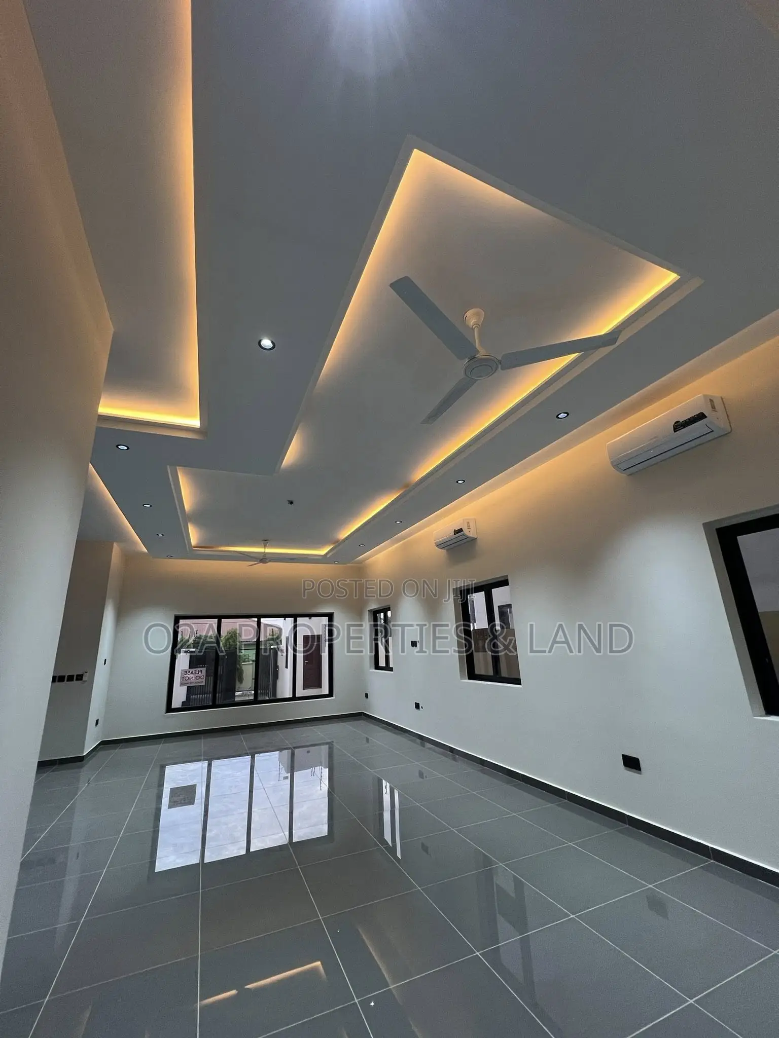 4bdrm House in Lakeside Estate for sale in Lake Side Estate
