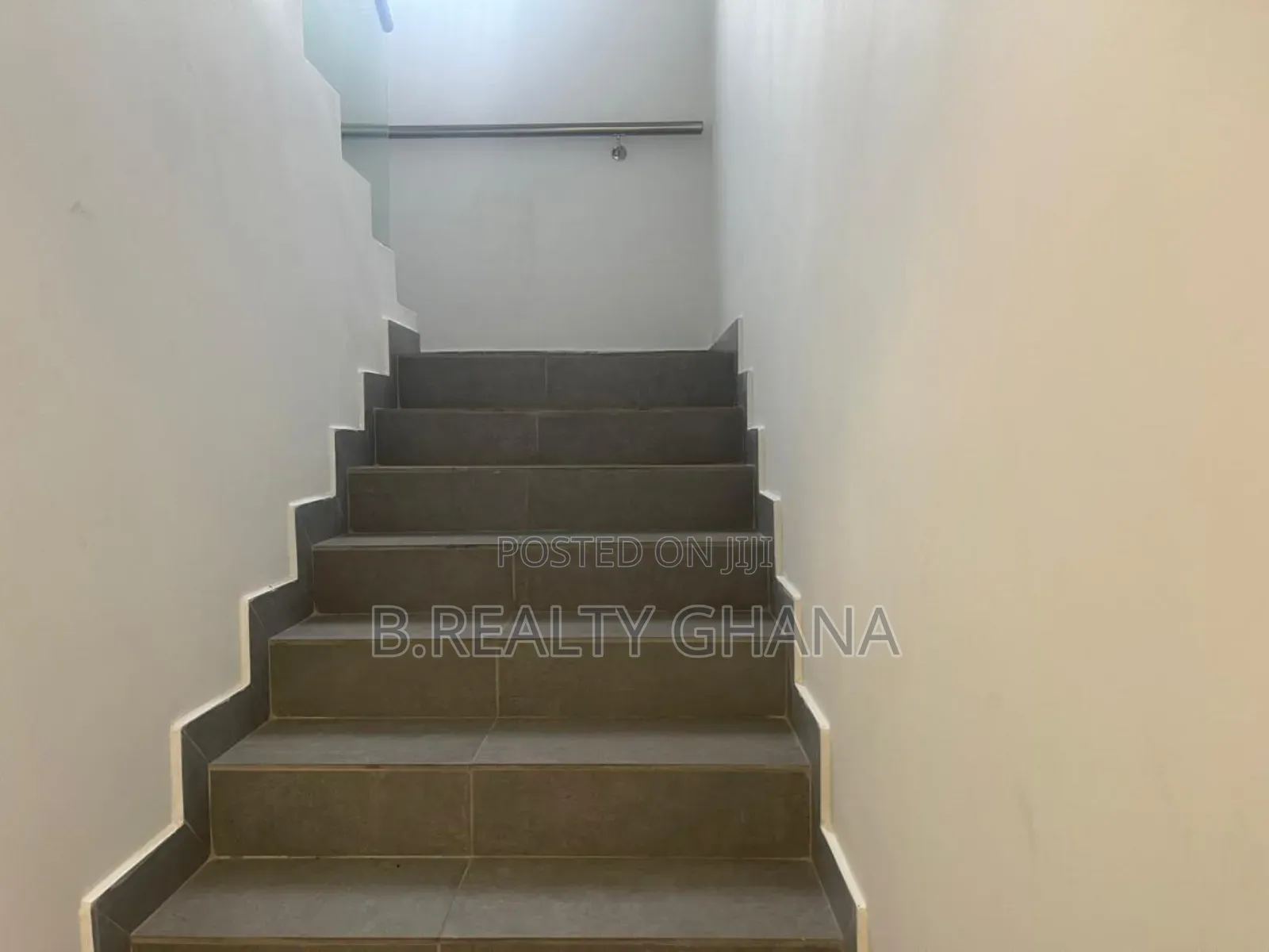 4bdrm House in Airport Residential for rent in Airport Residential Area