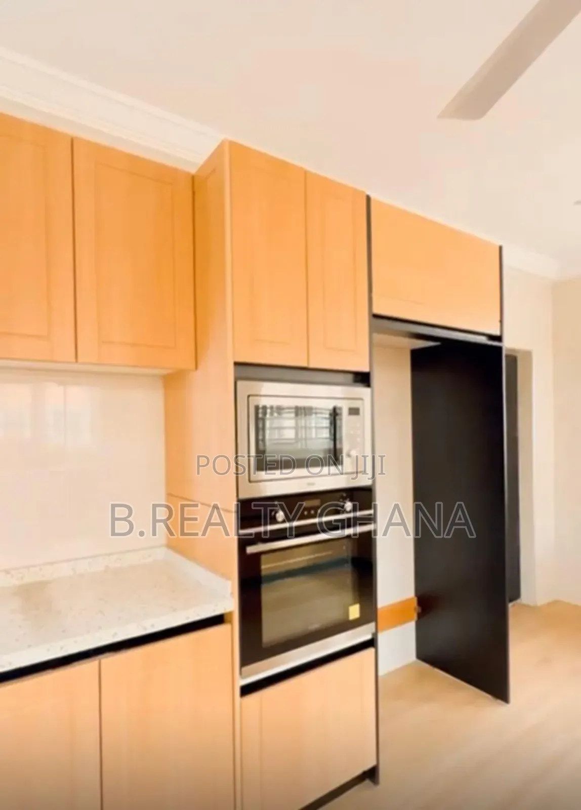 4bdrm House in Palace Mall Area, Spintex for rent in Spintex