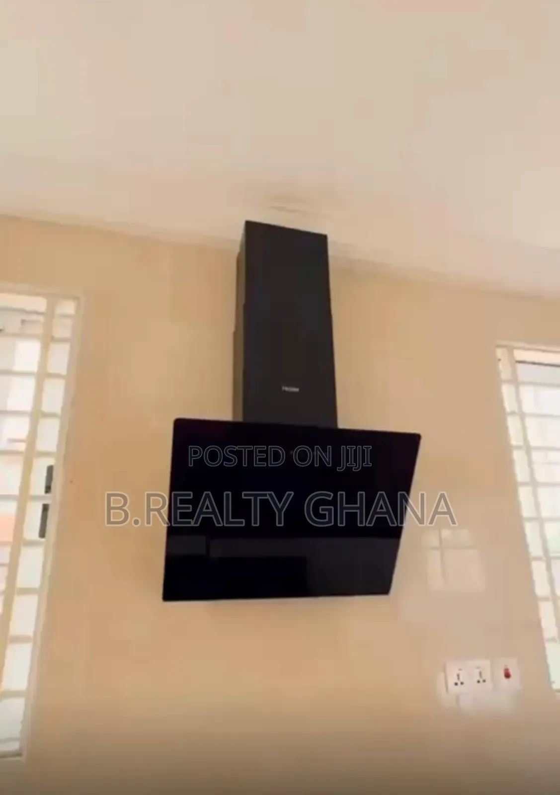 4bdrm House in Palace Mall Area, Spintex for rent in Spintex