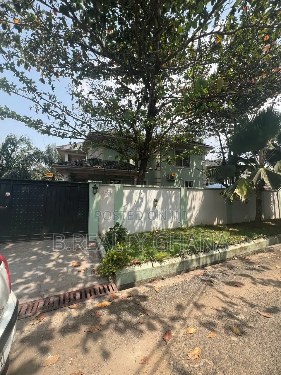 4bdrm House in Labone for sale in Labone