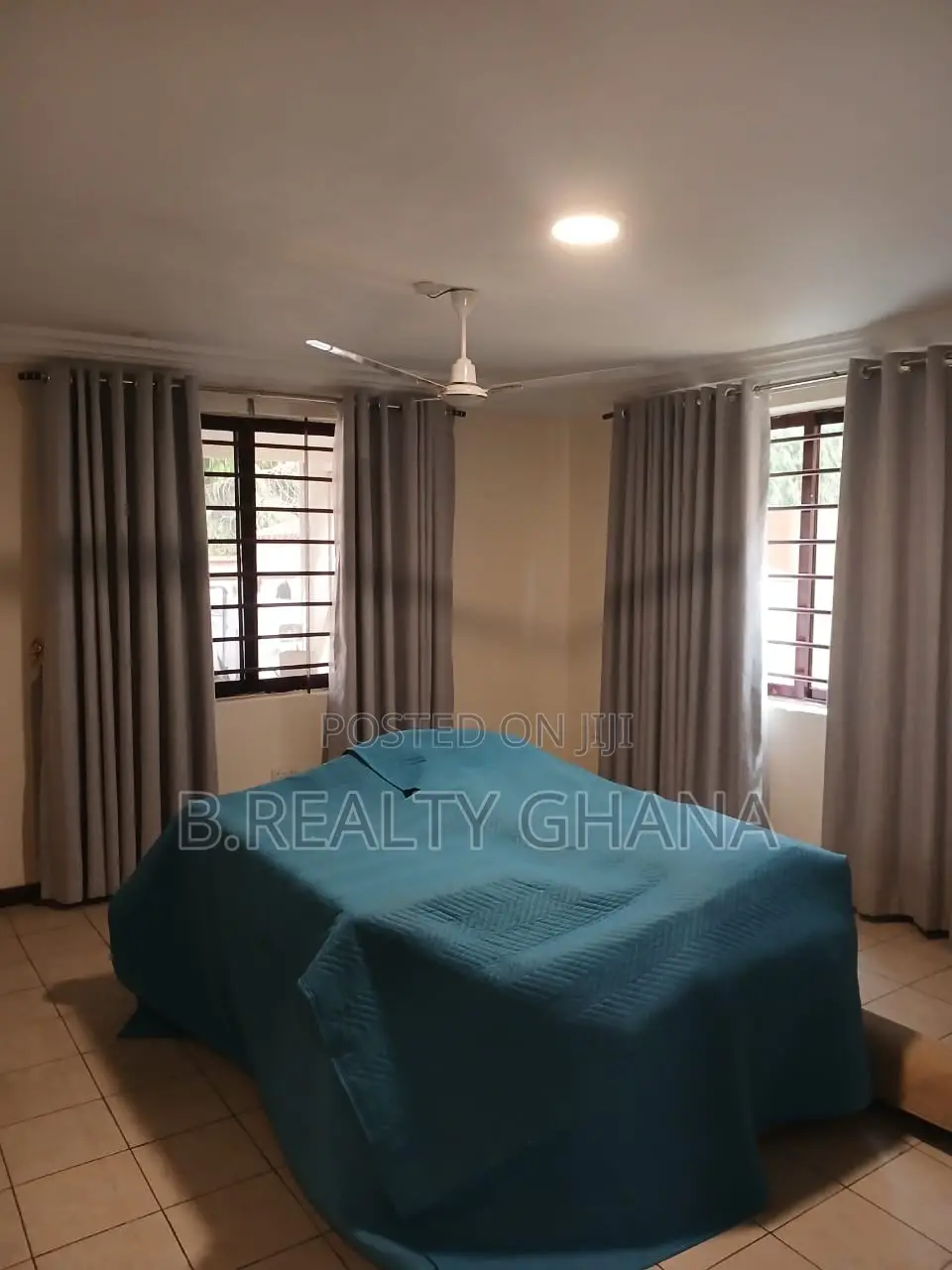 4bdrm House in Labone for sale in Labone