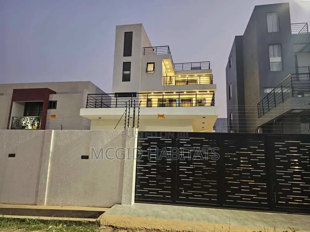 Furnished 4bdrm House in Ashaley Botwe for rent in Ashaley Botwe