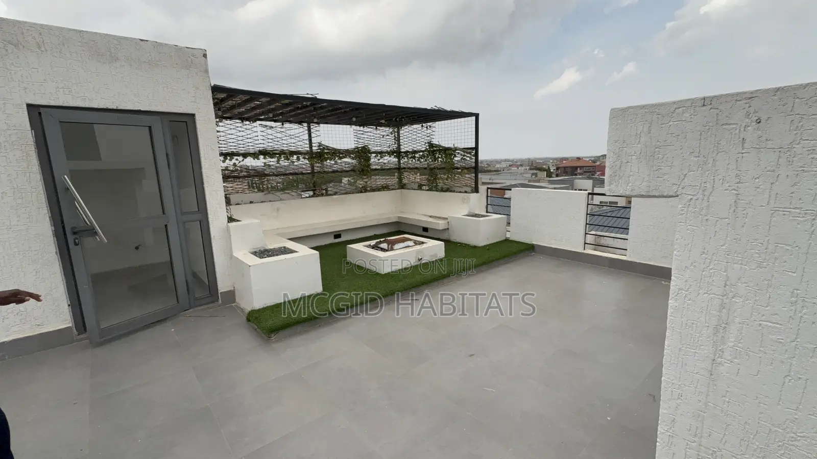 Furnished 4bdrm House in Ashaley Botwe for rent in Ashaley Botwe
