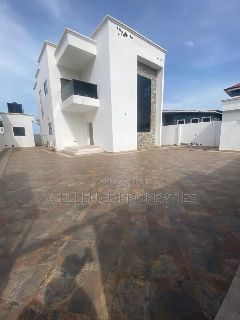 4bdrm Duplex in Xcellence Properties, East Legon for rent in East Legon