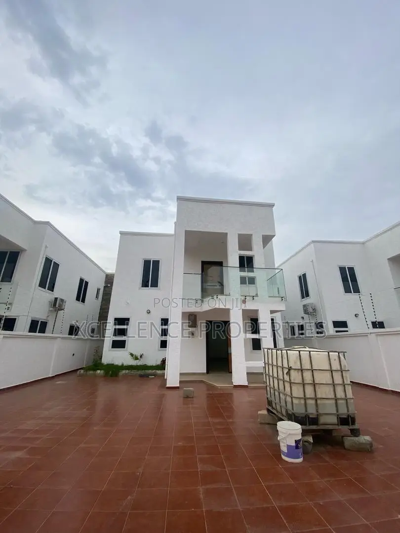4bdrm Duplex in Xcellence Properties, Adjiriganor for rent in Adjiriganor