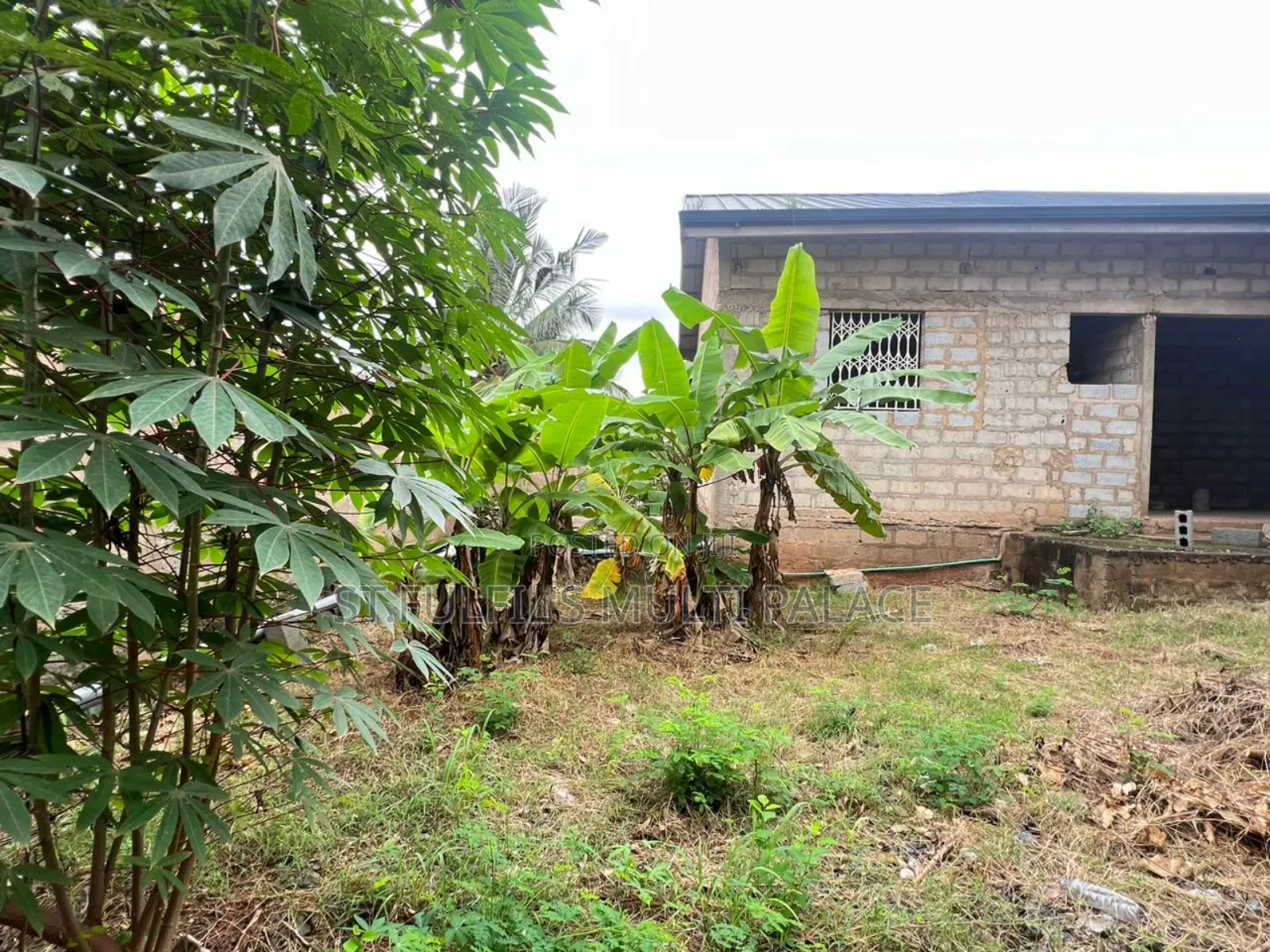 5bdrm House in Oyarifa, Adenta for sale in Adenta