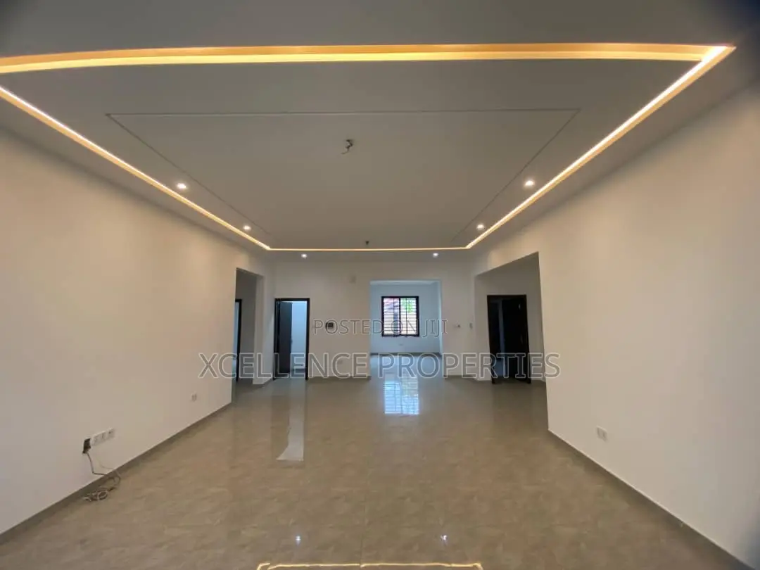 3bdrm House in Xcellence Properties, Lake Side Estate for sale in Lake Side Estate