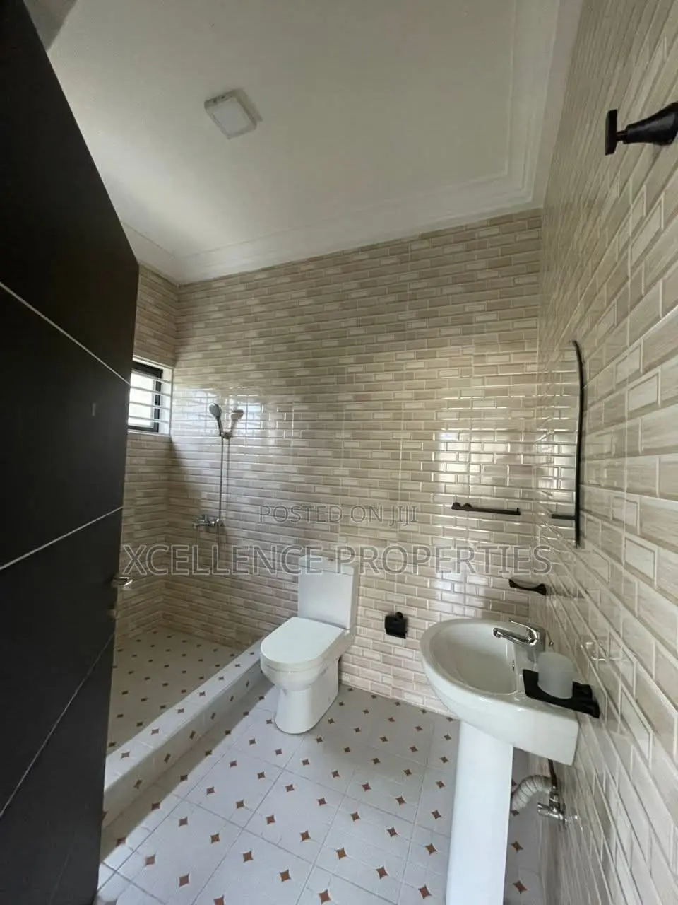 4bdrm Duplex in Xcellence Properties, East Legon for rent in East Legon