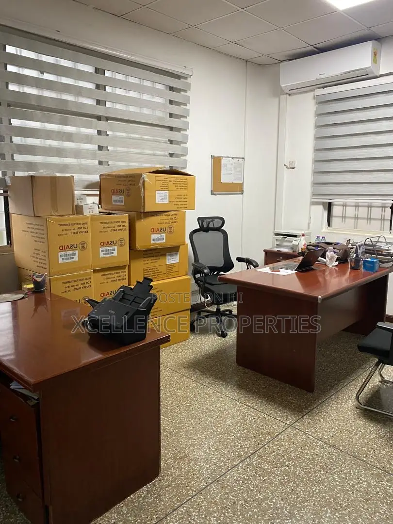 16 Bedrooms Office Space for Rent at Dzorwulu in Dzorwulu