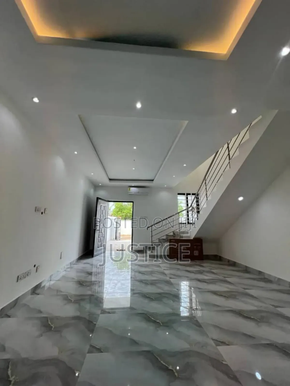 2bdrm House in School Junction East for sale in East Legon