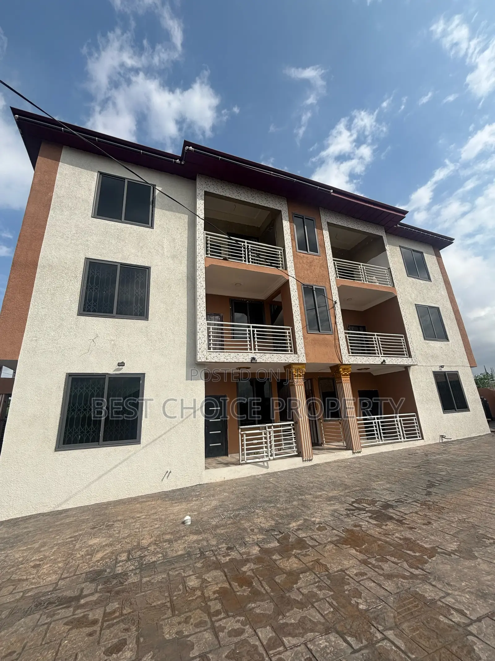 2bdrm Apartment in Amrahia, Adenta for rent in Adenta