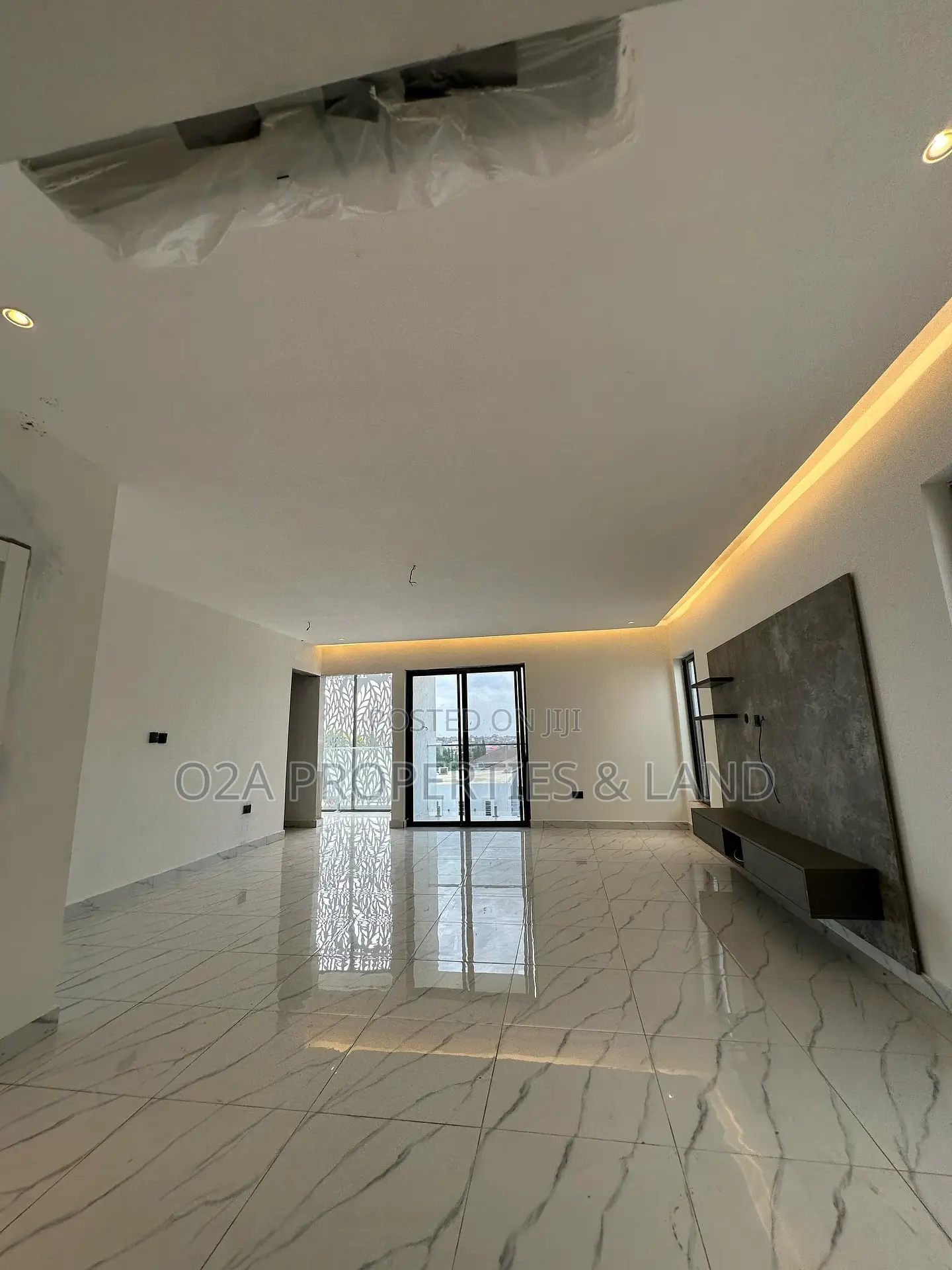 6bdrm House in Adjiringanor, Ability for sale in Ability