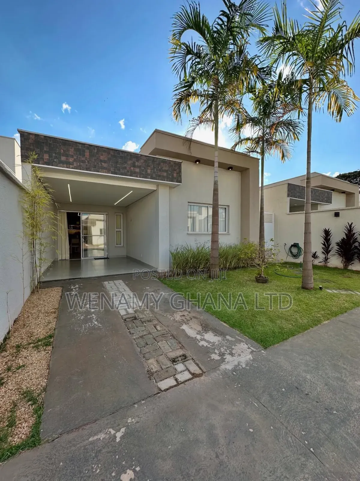 3bdrm House in Accra for sale in Accra Metropolitan
