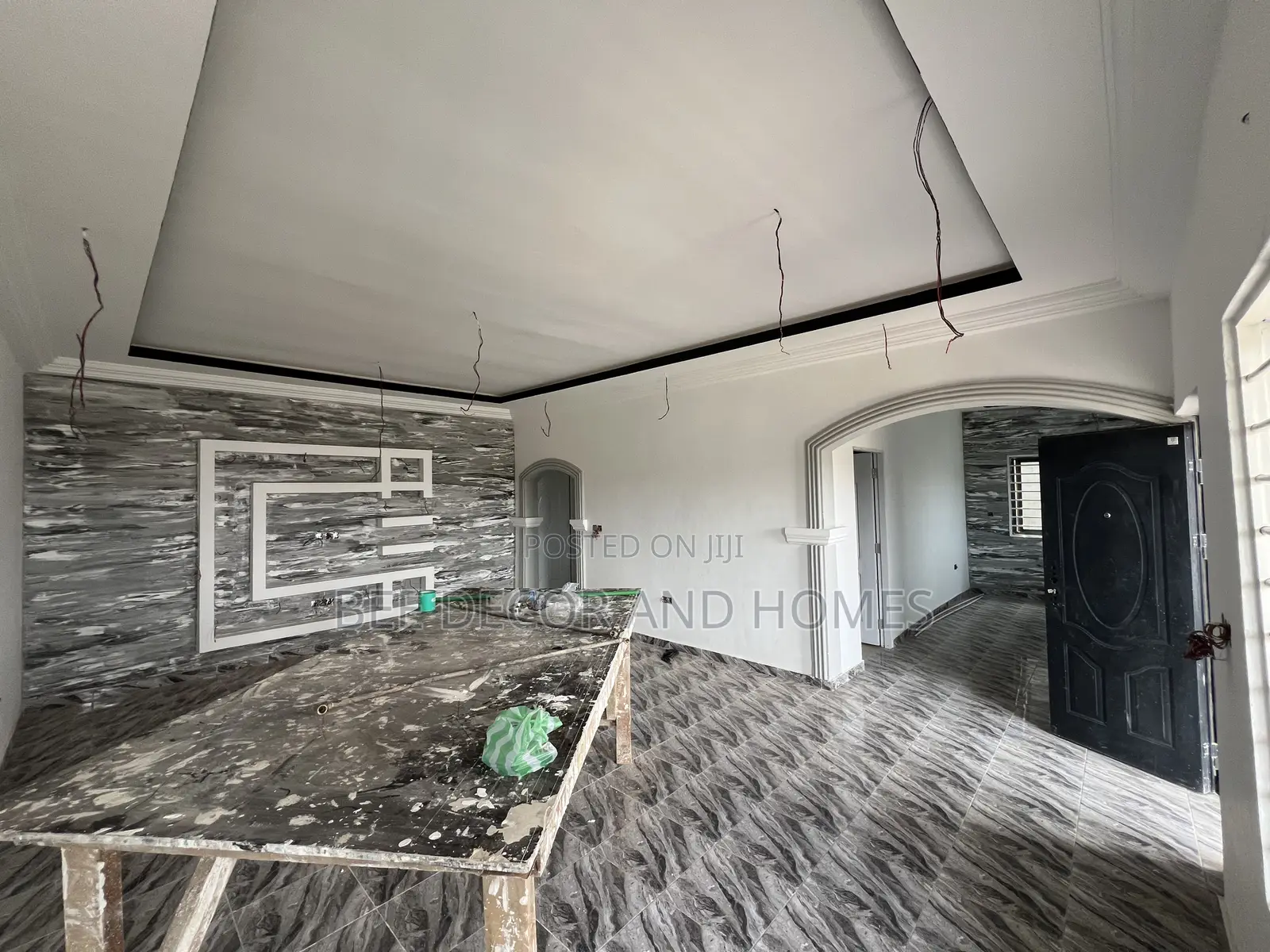 2bdrm Apartment in Bee Decor & Homes, Old Ashomang for rent in Old Ashomang