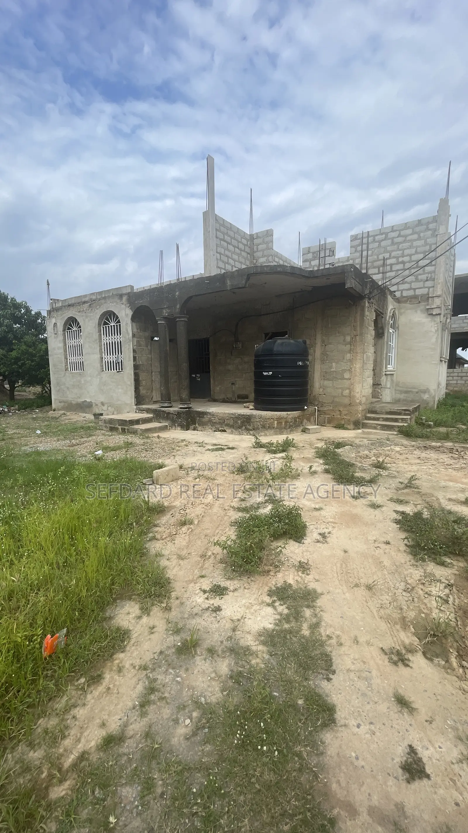 5bdrm House in Sefdard Property, Amasaman for sale in Amasaman