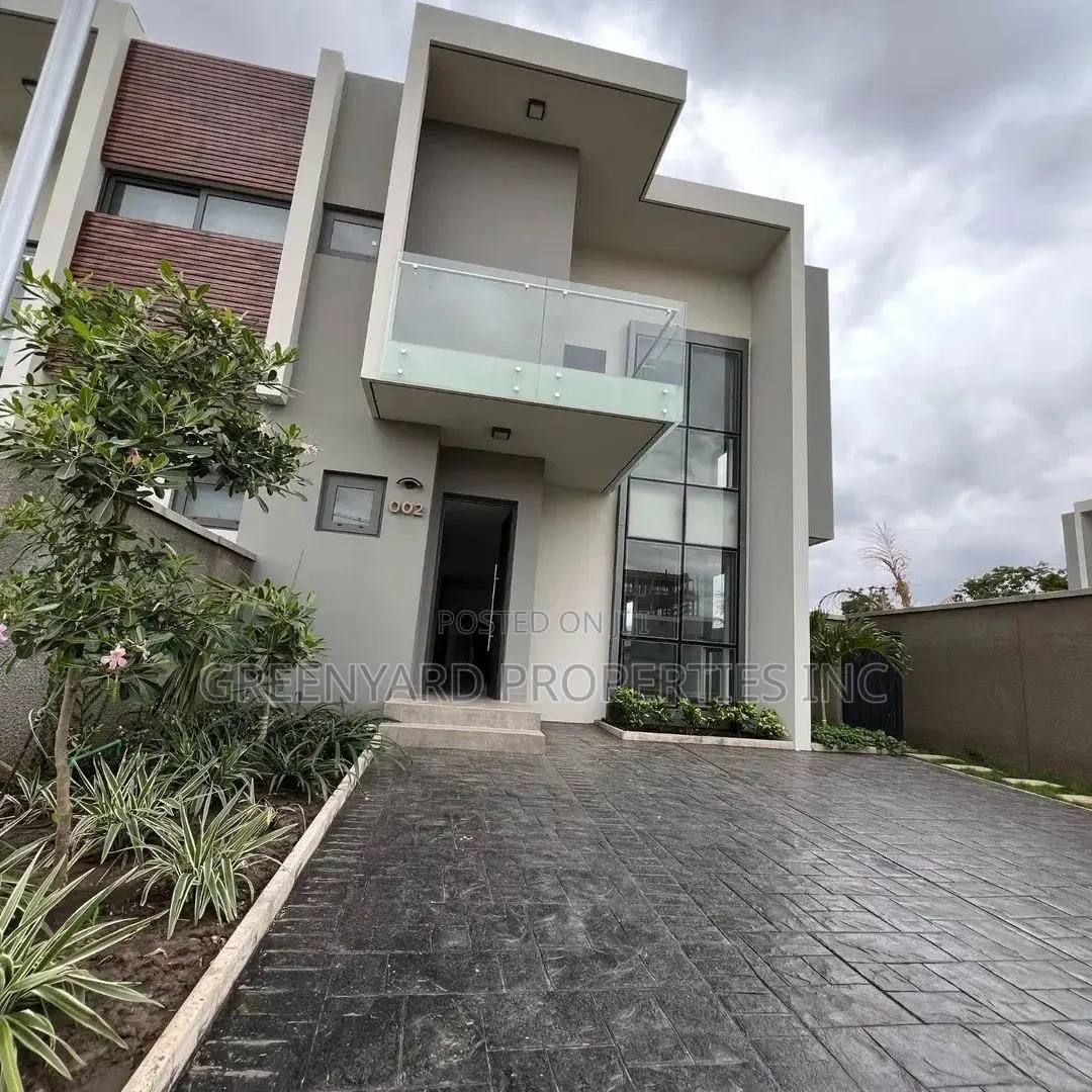 3bdrm House in Oyarifa for sale in Oyarifa