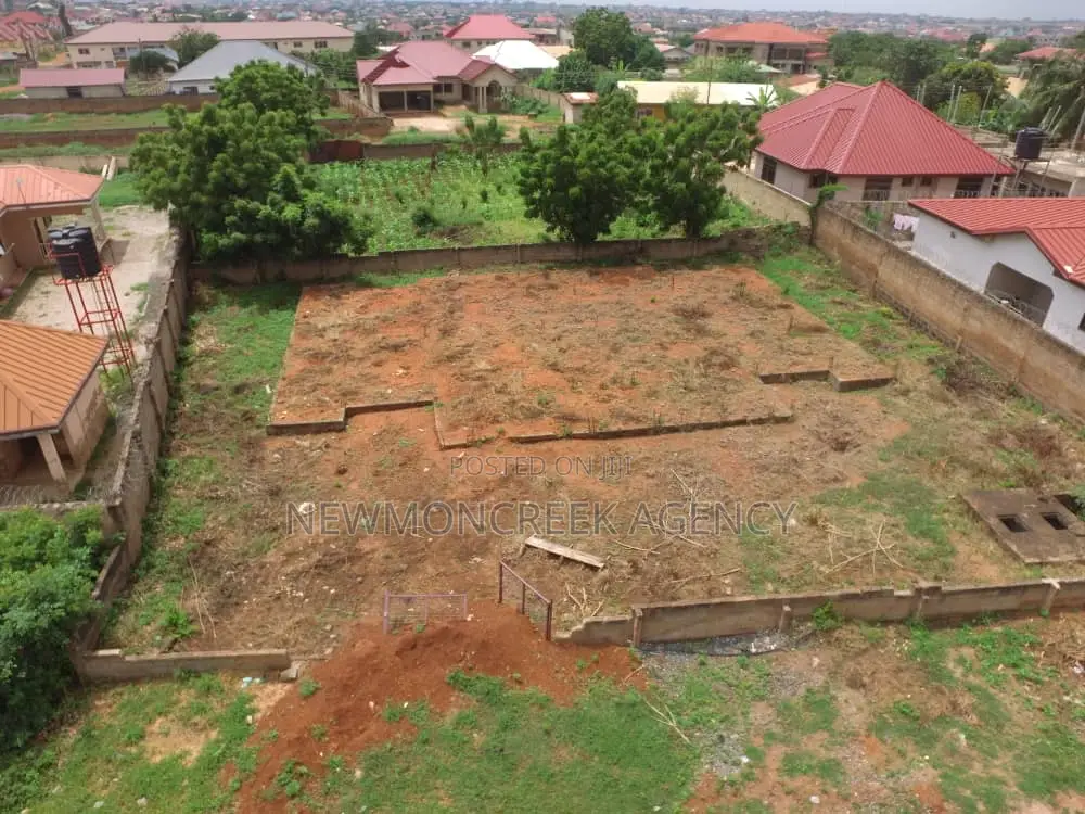 Plot in a Developed Area Located at Amrahia With Good Roads. in Adenta