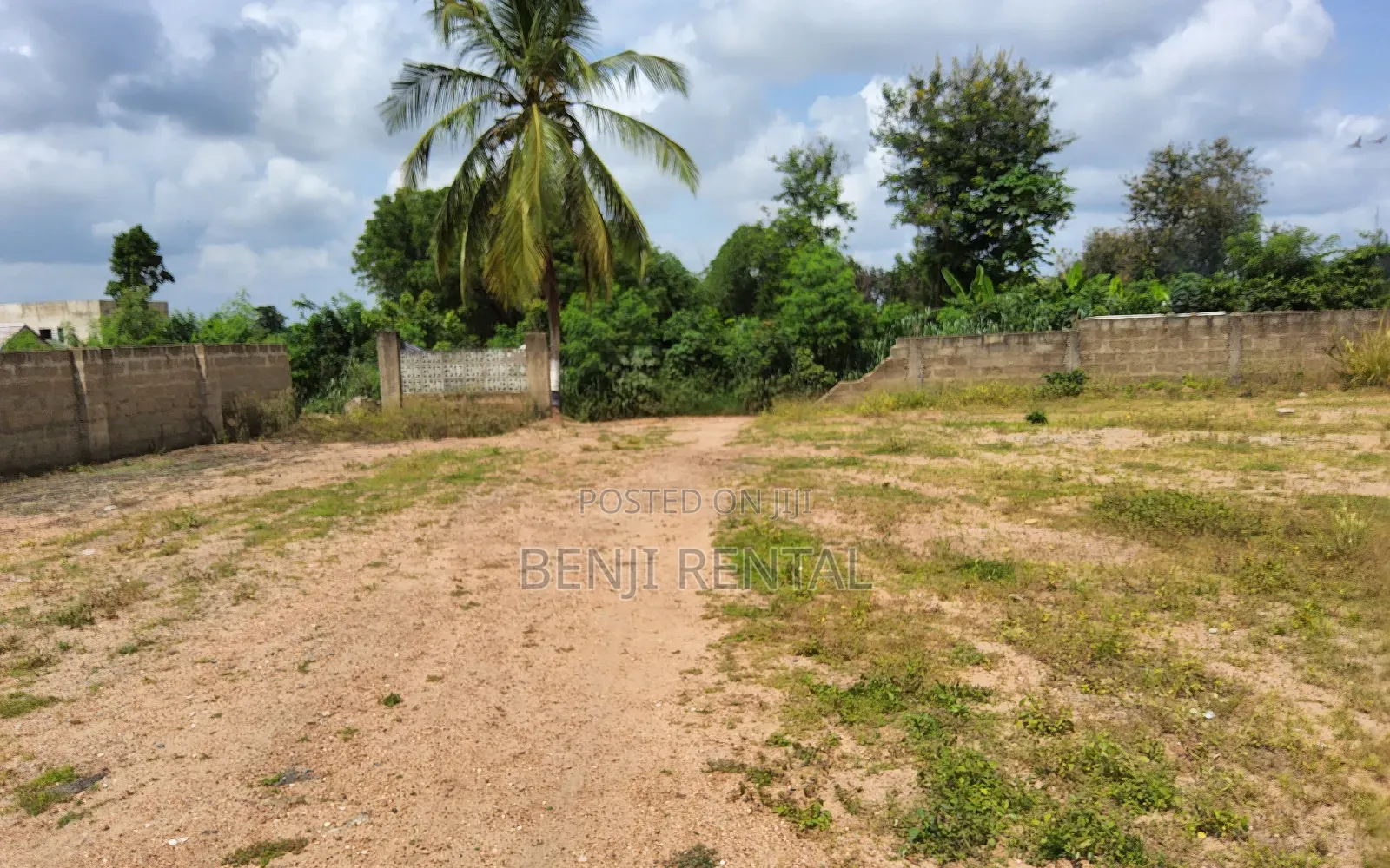 Commercial Land For Rent in Akuapim South