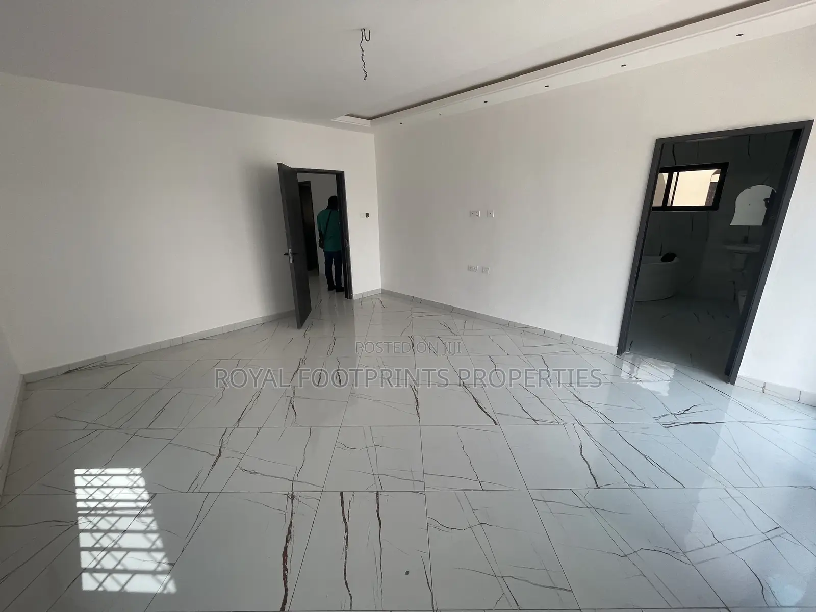 3bdrm Duplex in Luxelooks Properties, Oyarifa for rent in Oyarifa