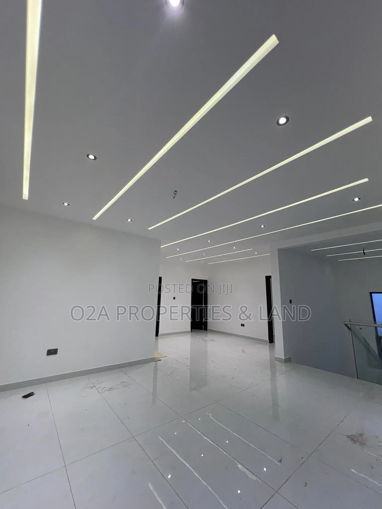 4bdrm House in Ashaley Botwe, Lake Side Estate for sale in Lake Side Estate