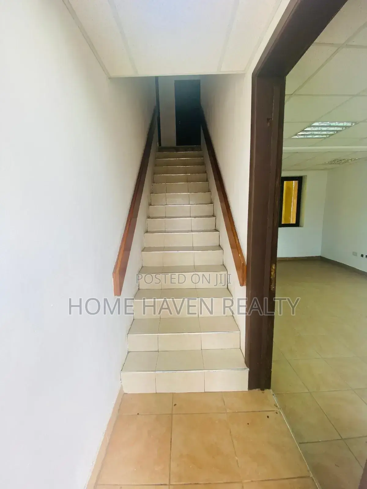 7 Office Rooms House for Rent in Kanda Estate in Kanda
