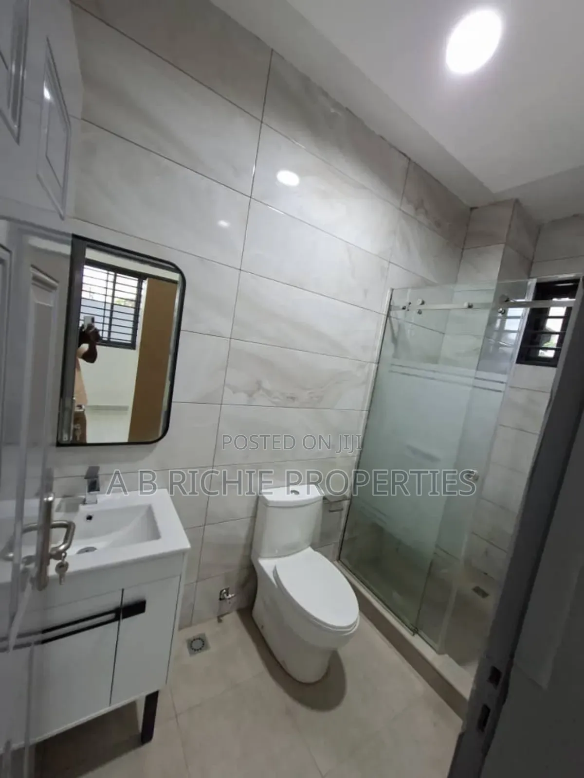 2bdrm Apartment in Ab Richie Properties, West Legon for rent in West Legon