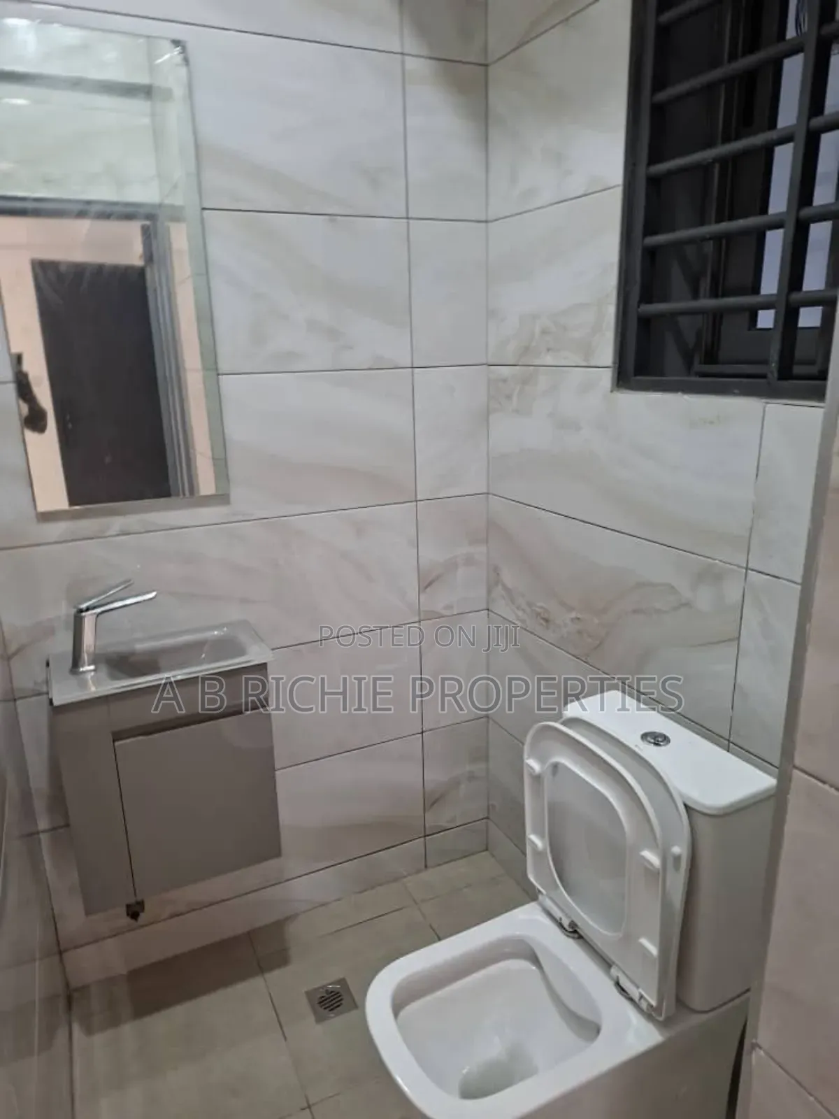 2bdrm Apartment in Ab Richie Properties, West Legon for rent in West Legon