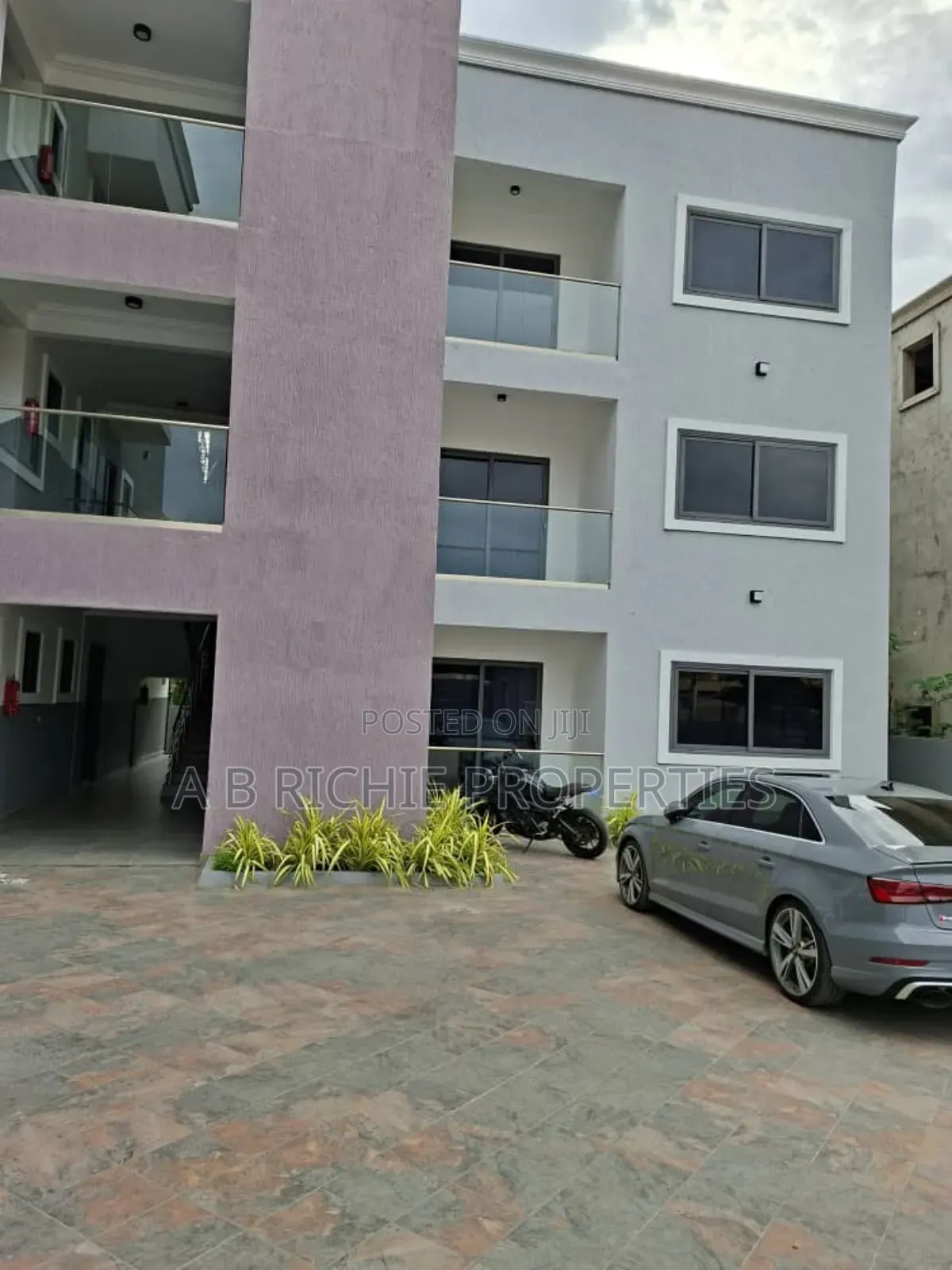 2bdrm Apartment in Ab Richie Properties, West Legon for rent in West Legon