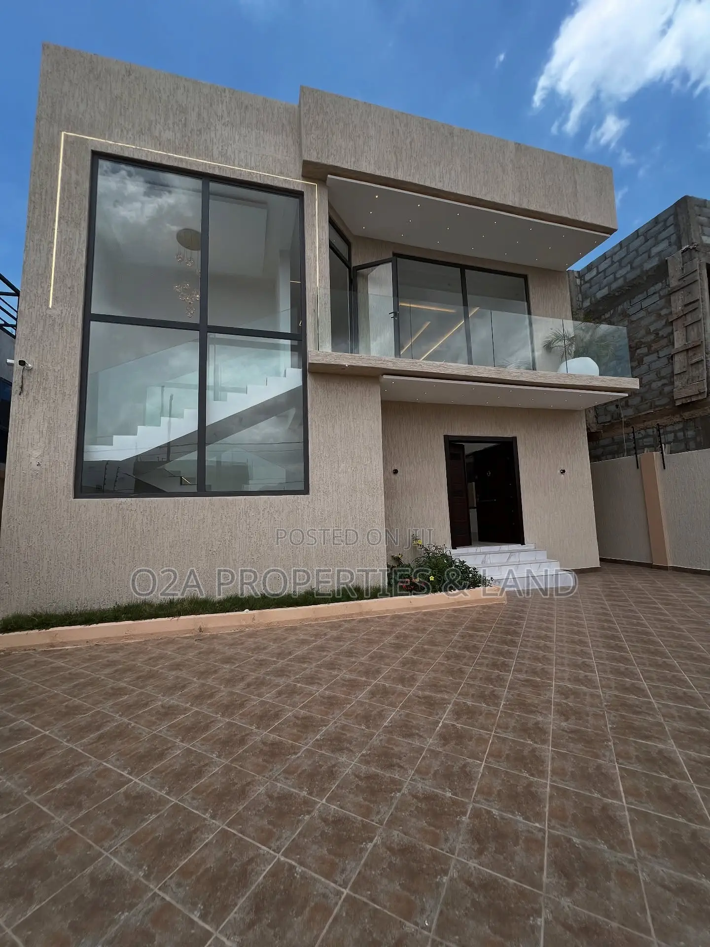 4bdrm House in East Legon, Police Station for sale in Police Station