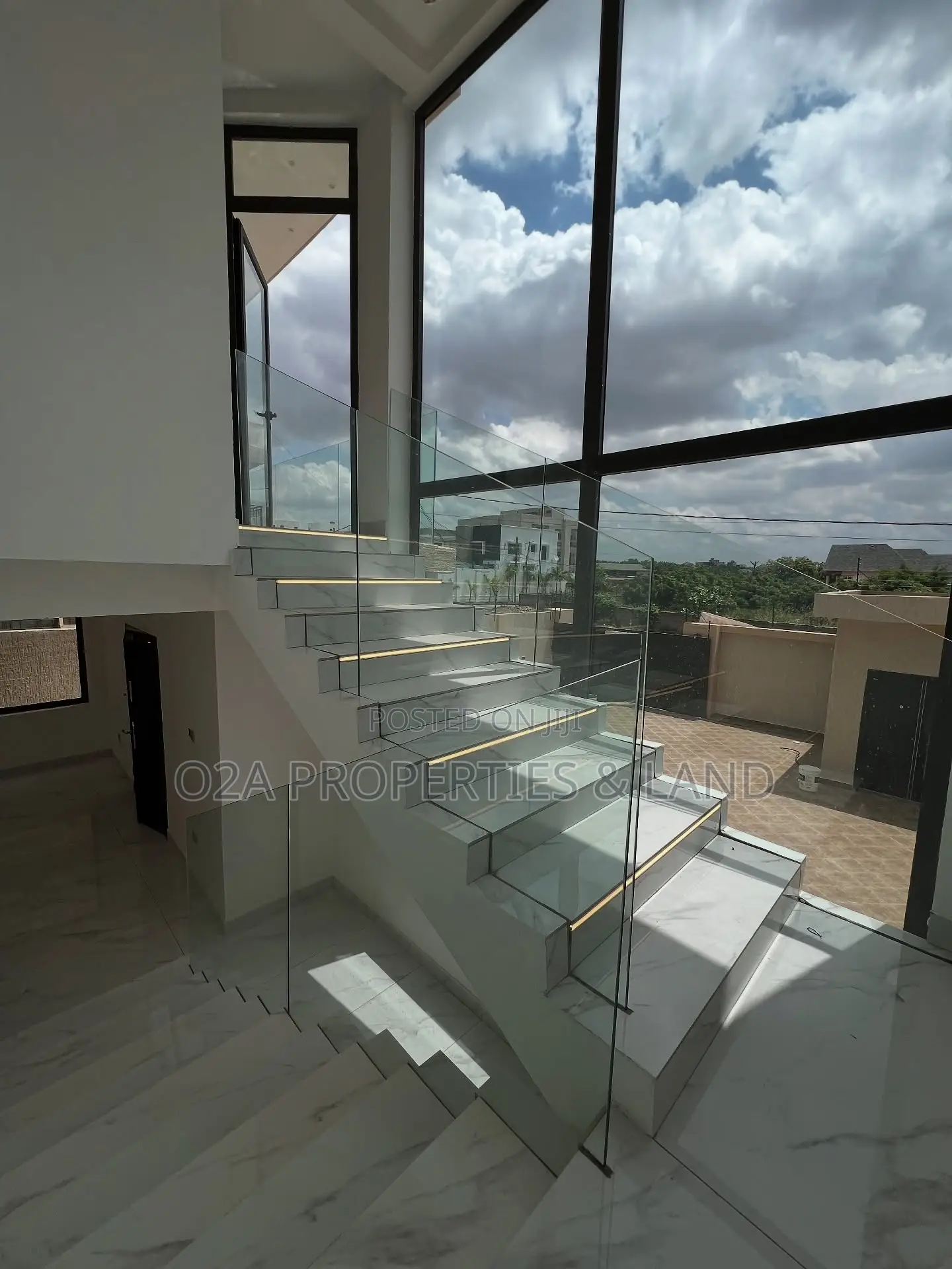 4bdrm House in East Legon, Police Station for sale in Police Station